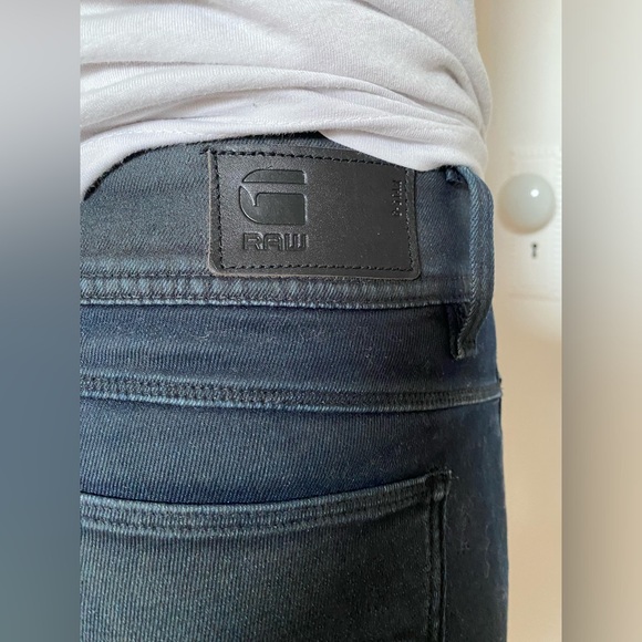G-Star Raw Lynn Mid Zip-Pocket Skinny jeans in black. W26 x L32 - Picture 7 of 7